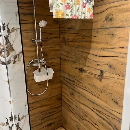 Apartment U Ani